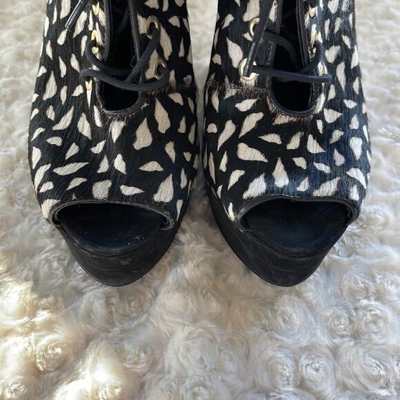 Diane Von Furstenberg Open Toes Wedge Ankle  Boots Animal Print Size 8.5 M - Picture 6 of 14